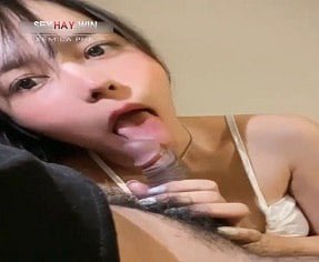 น้องสาวที่มีความสุขที่สุดเมื่อน้องชายใส่ใจ