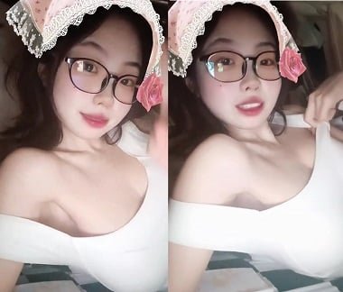 พบกับคนที่ชอบสัมผัส