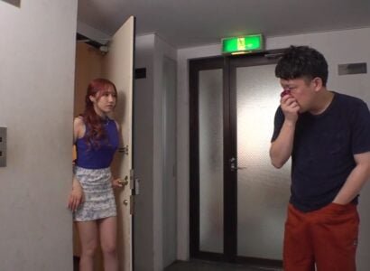 ฉันแอบมีเพศสัมพันธ์กับเพื่อนบ้านของเธอเมื่อเธอปล่อยชุดชั้นใน