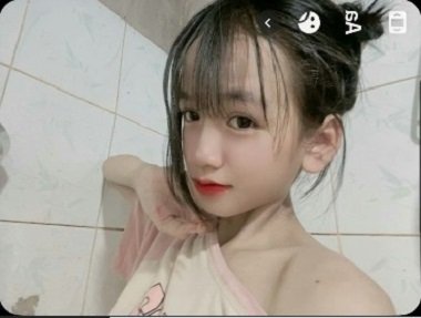vo thi thu trang มีก้นใหญ่และกระโปรงสั้น